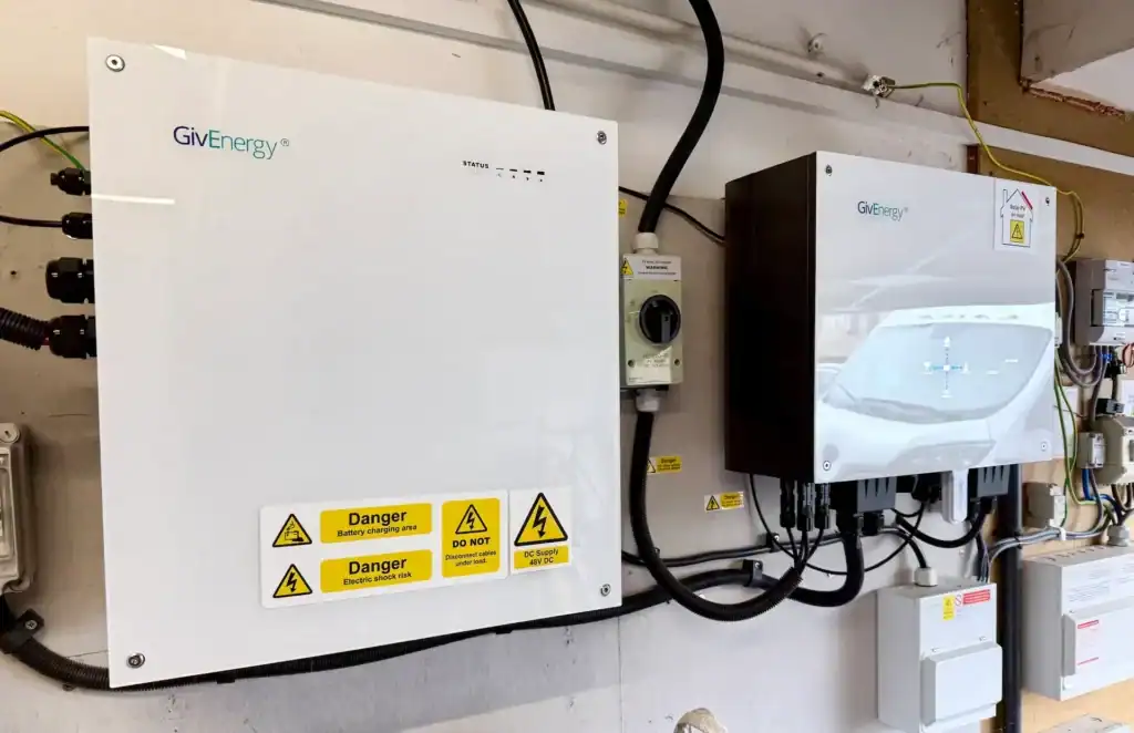 Solar PV battery system for renewable energy storage and efficiency.